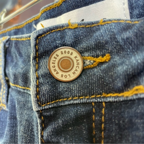 KanCan Dark Wash denim shorts w/ leopard pockets L - Picture 4 of 11